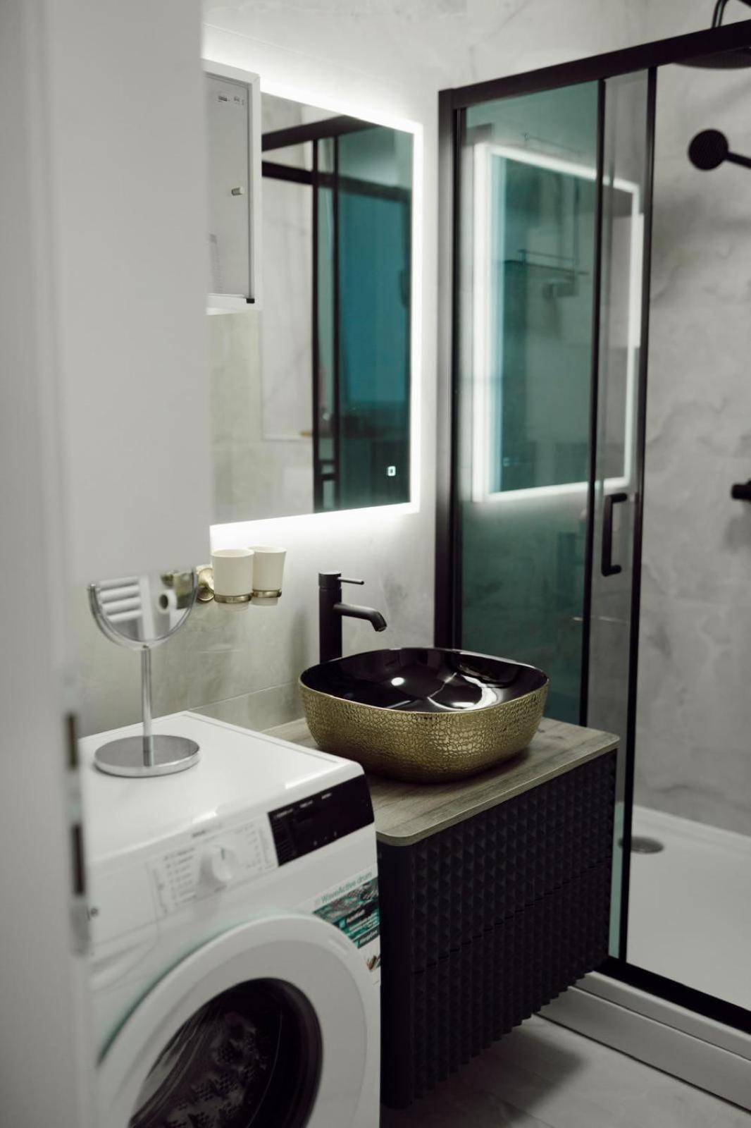 Apartman “Manhattan” Križevci Exteriör bild