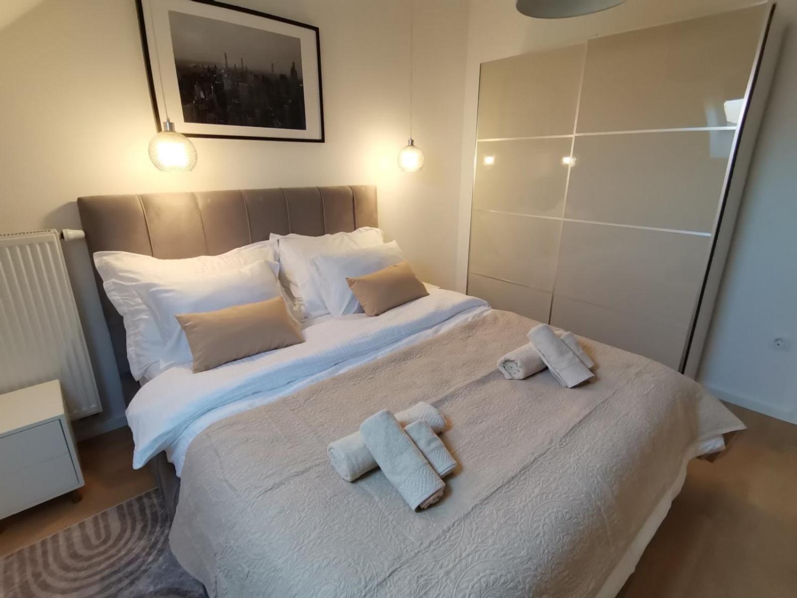 Apartman “Manhattan” Križevci Exteriör bild
