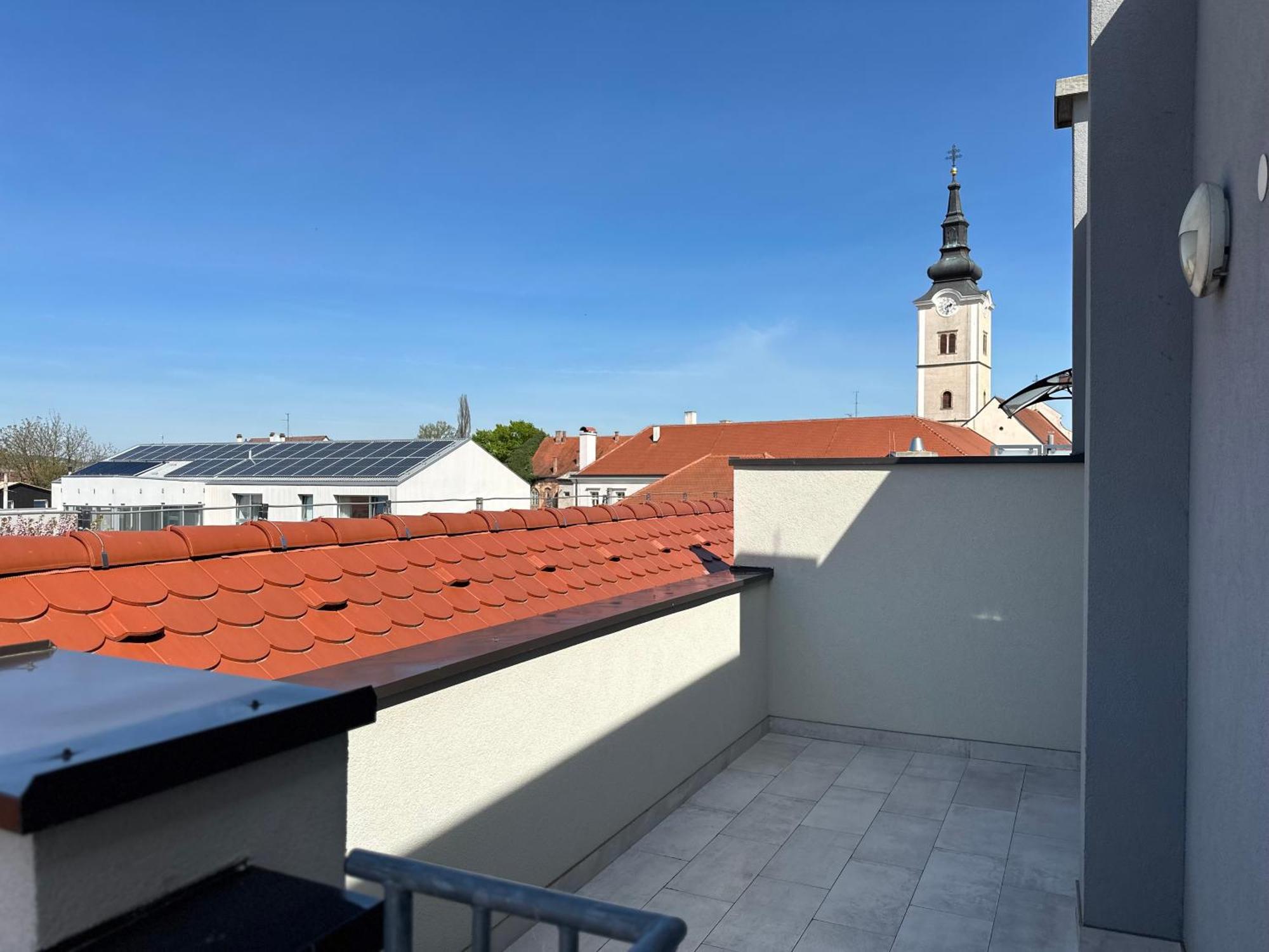 Apartman “Manhattan” Križevci Exteriör bild
