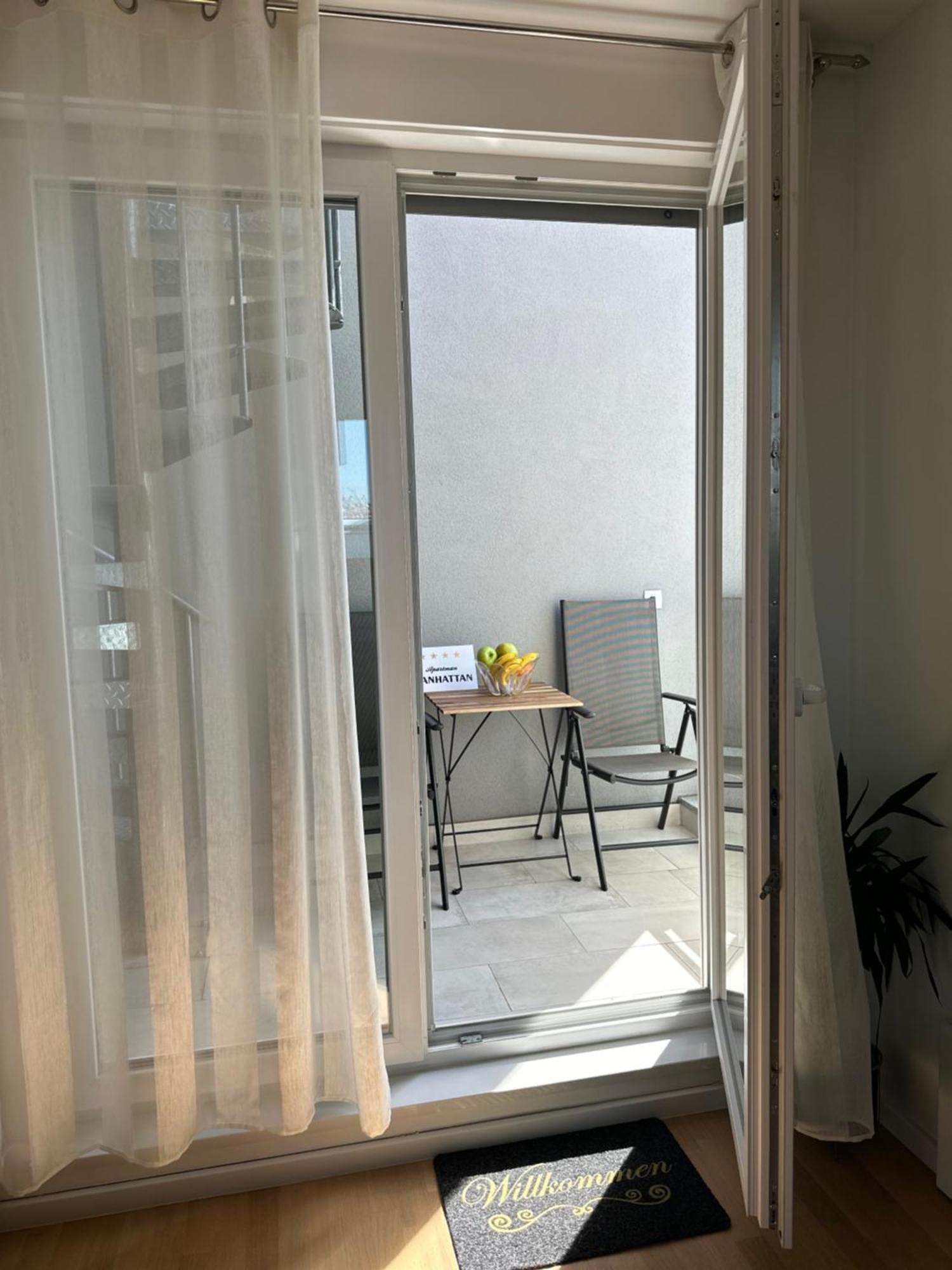 Apartman “Manhattan” Križevci Exteriör bild